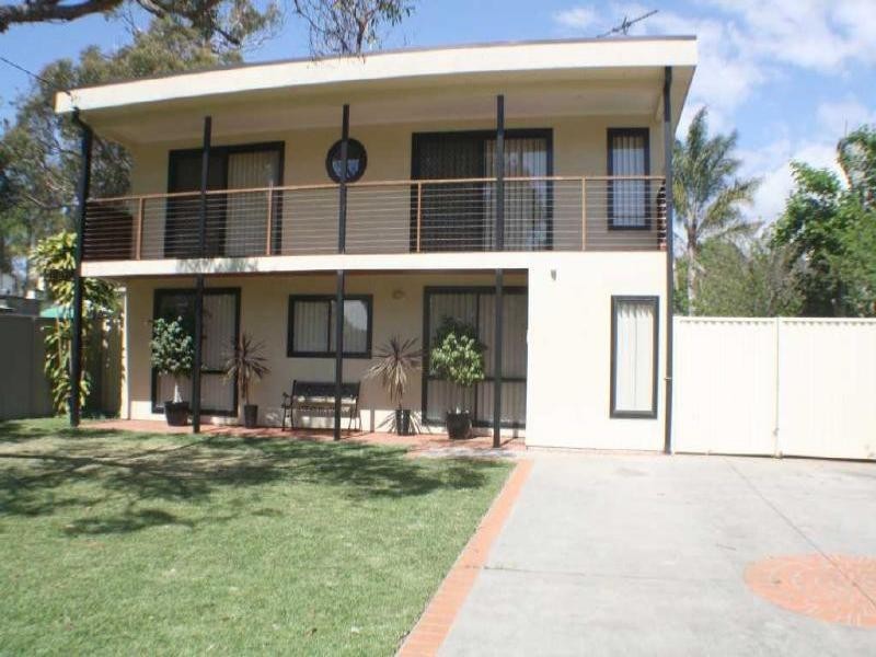 Summerland Point NSW 2259