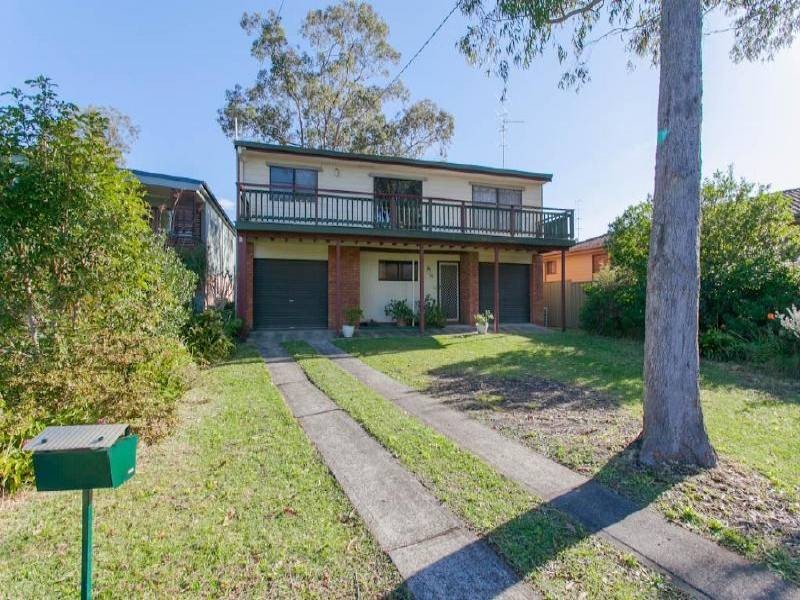 38 Collendina Rd, Gwandalan NSW 2259