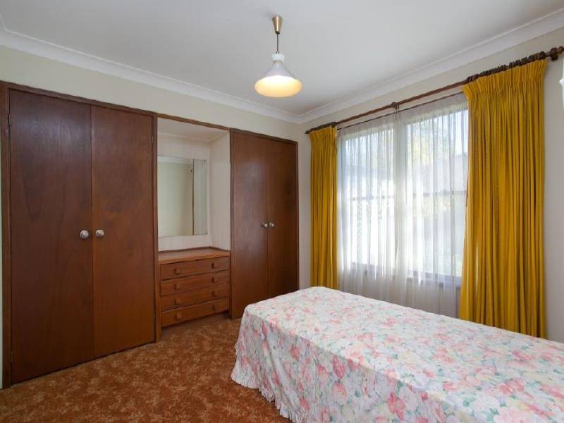 38 Collendina Rd, Gwandalan NSW 2259