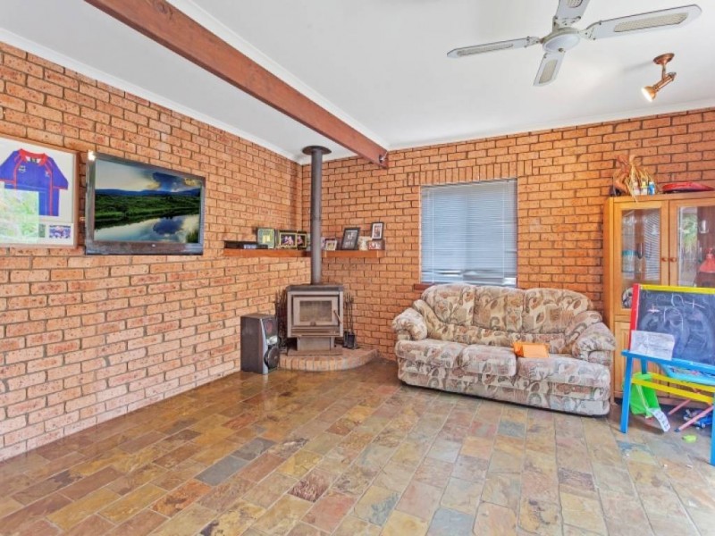 No1 Moonah Pl, Gwandalan NSW 2259