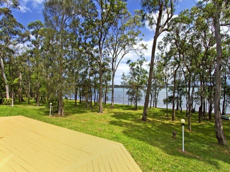 Summerland Point NSW 2259