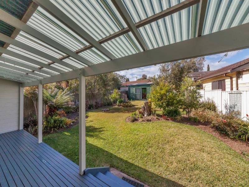 1 Kapala Avenue, Summerland Point NSW 2259