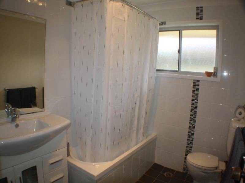 6 Kapala Ave, Summerland Point NSW 2259