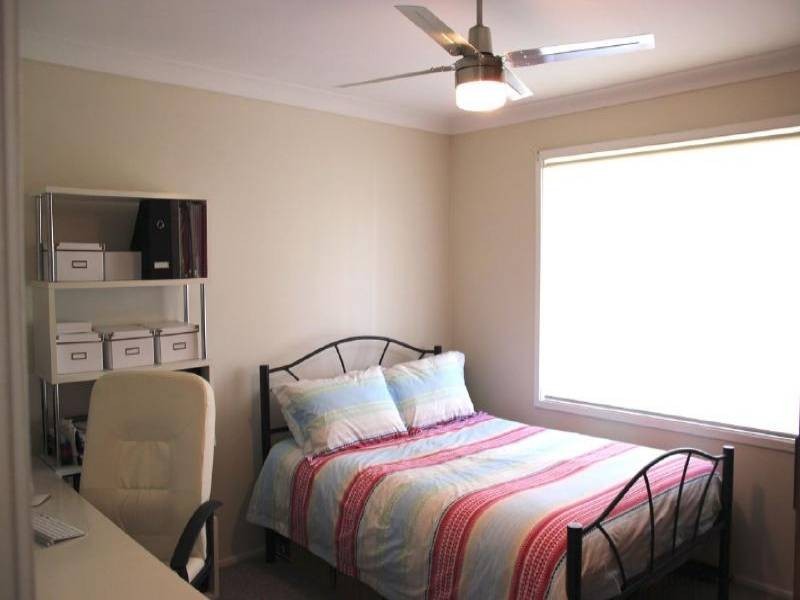 6 Kapala Ave, Summerland Point NSW 2259