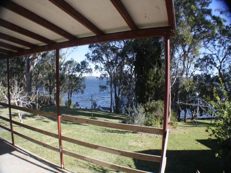 Summerland Point NSW 2259