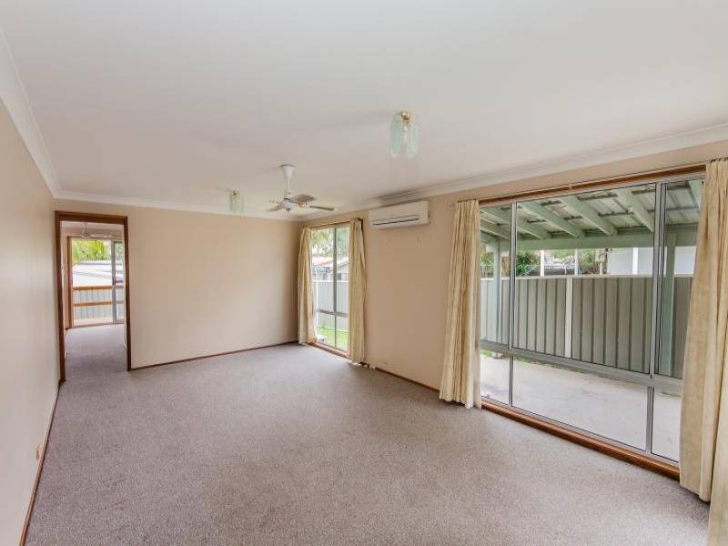 13 Ulooloo Rd, Gwandalan NSW 2259
