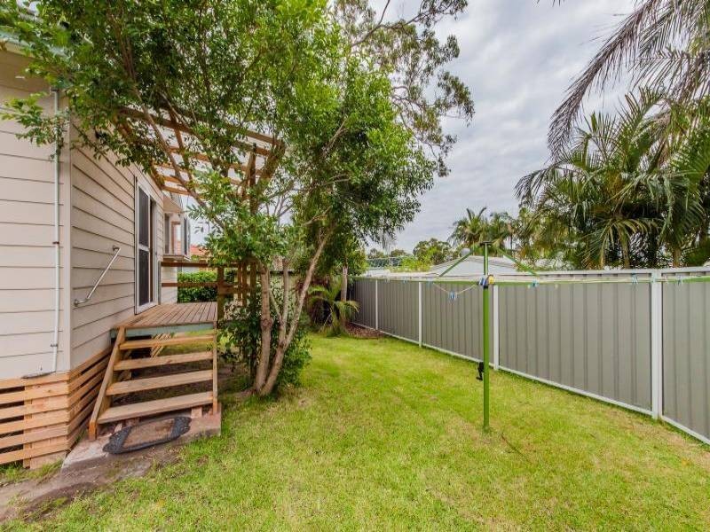 13 Ulooloo Rd, Gwandalan NSW 2259