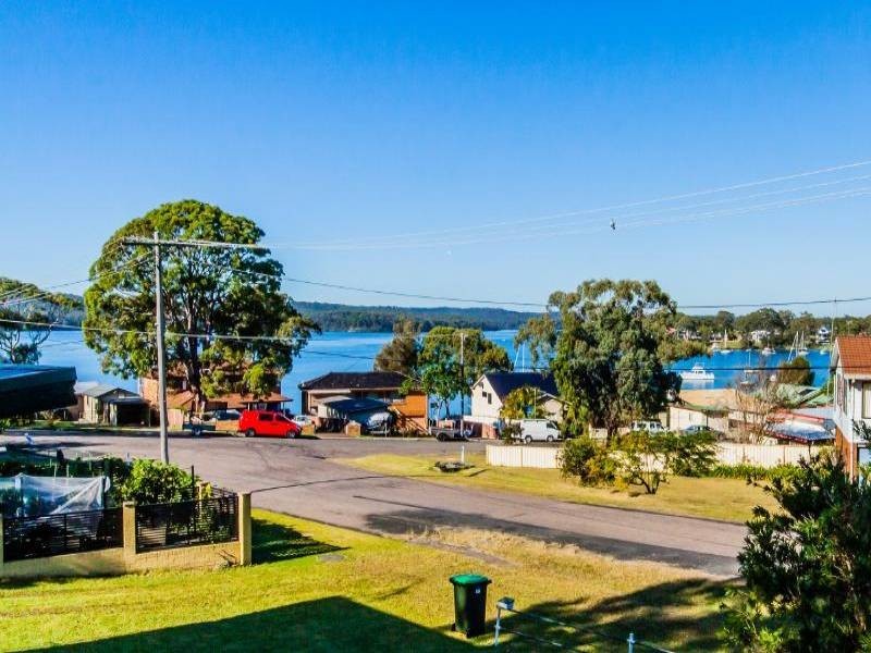 7 Murraba Cres, Gwandalan NSW 2259