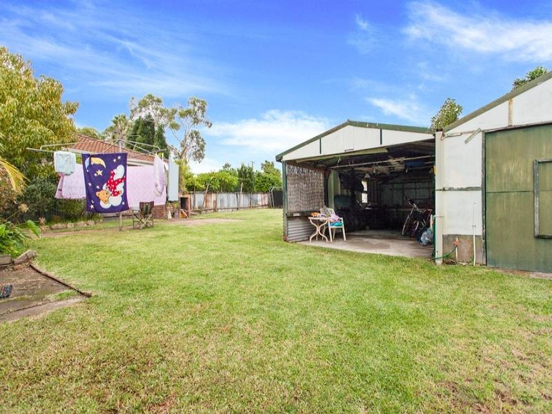 2 Ulooloo Road, Gwandalan NSW 2259