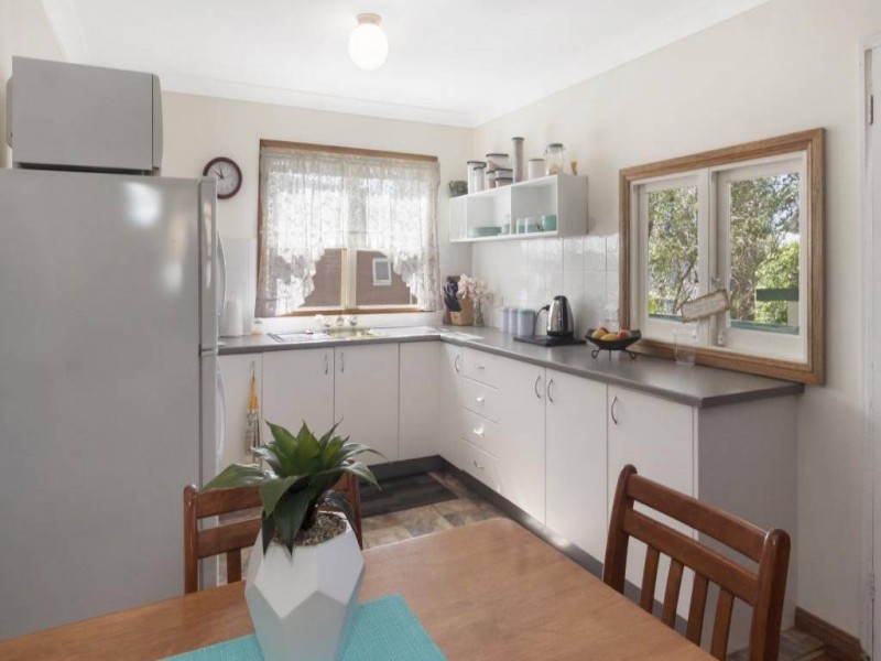 No 56 Winbin Crescent, Gwandalan NSW 2259