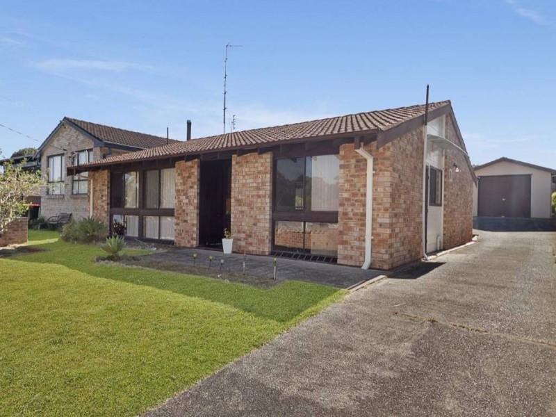 51 Imga St, Gwandalan NSW 2259