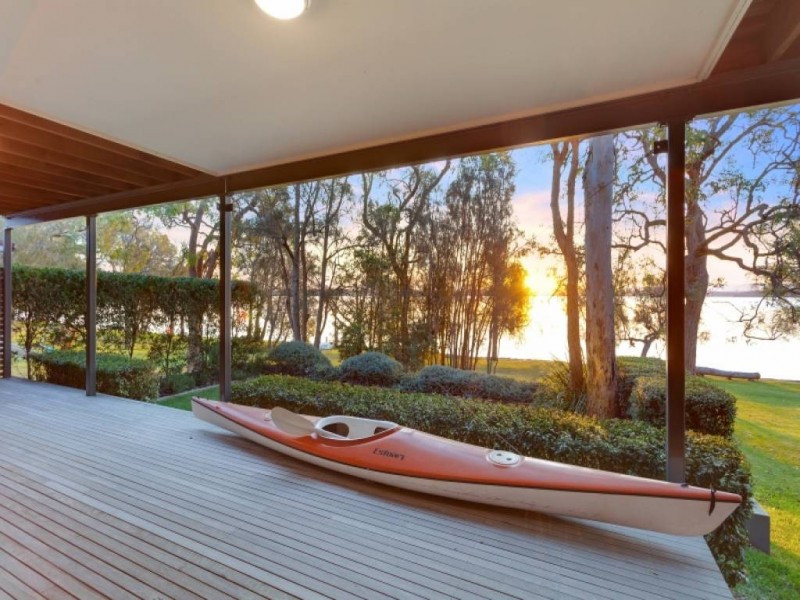 Summerland Point NSW 2259