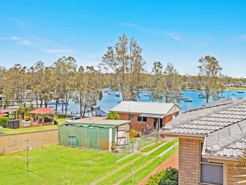 Summerland Point NSW 2259