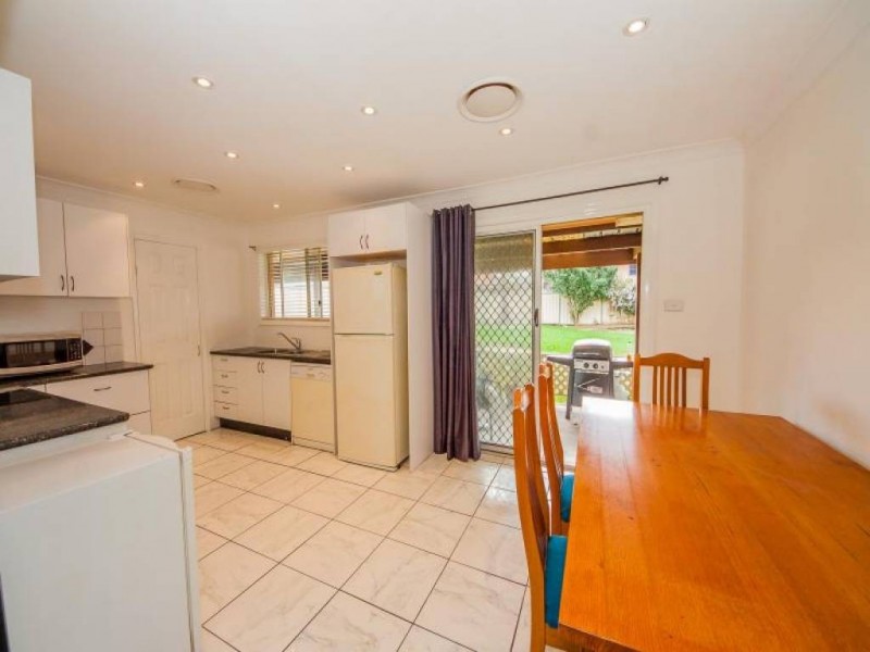 No 85 Cams Boulevarde, Summerland Point NSW 2259