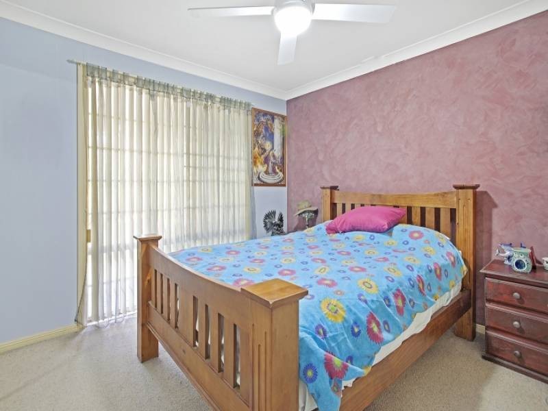 17 Pinaroo Rd, Gwandalan NSW 2259