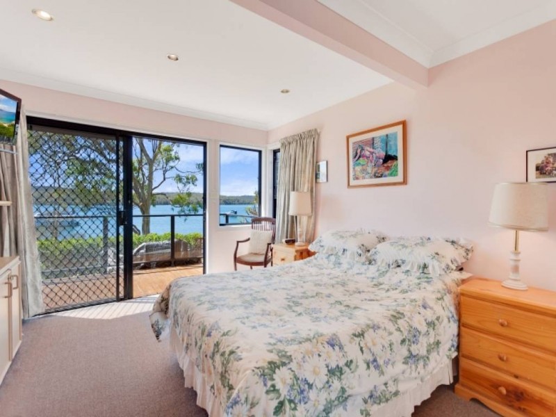 100 Gamban Rd, Gwandalan NSW 2259