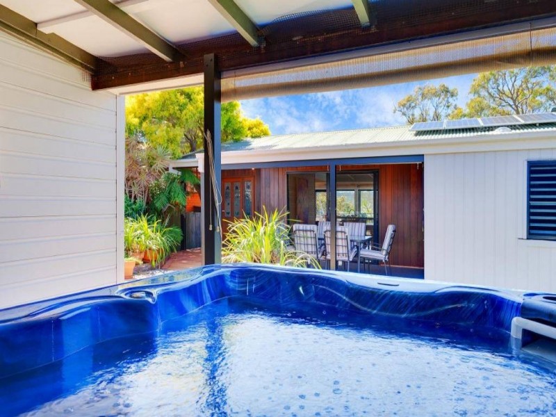 100 Gamban Rd, Gwandalan NSW 2259