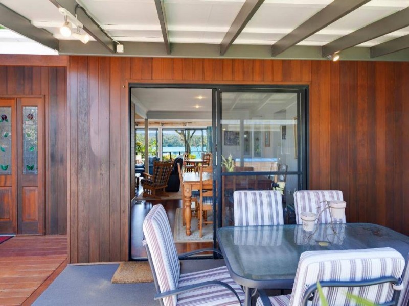 100 Gamban Rd, Gwandalan NSW 2259