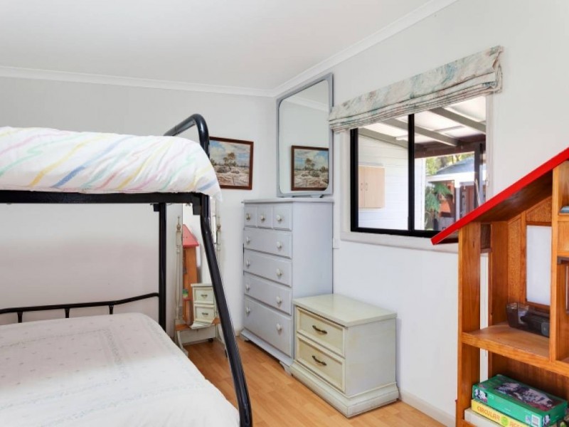 100 Gamban Rd, Gwandalan NSW 2259