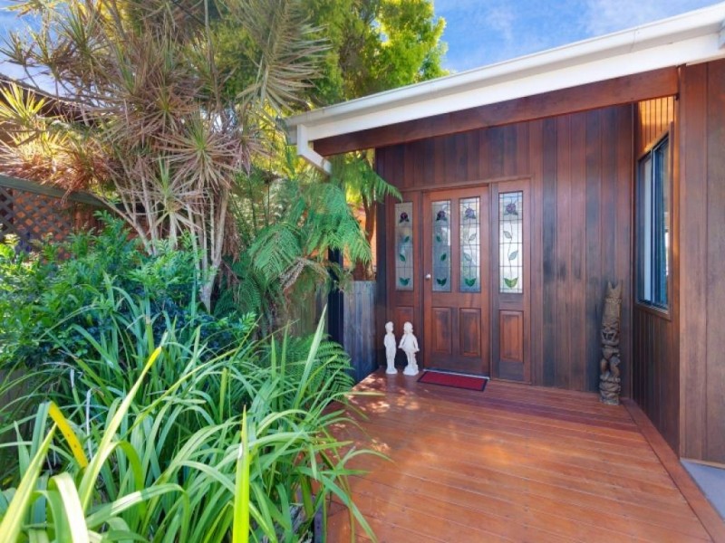 100 Gamban Rd, Gwandalan NSW 2259