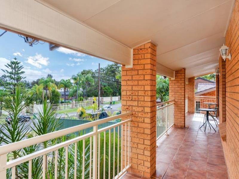 15 Gordon Avenue, Summerland Point NSW 2259