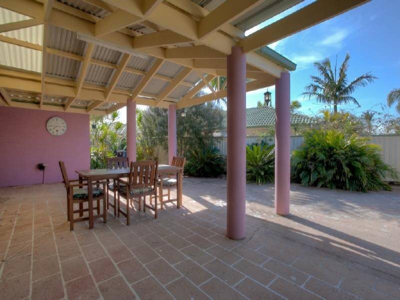 11 Bell  Brae Avenue, Gwandalan NSW 2259