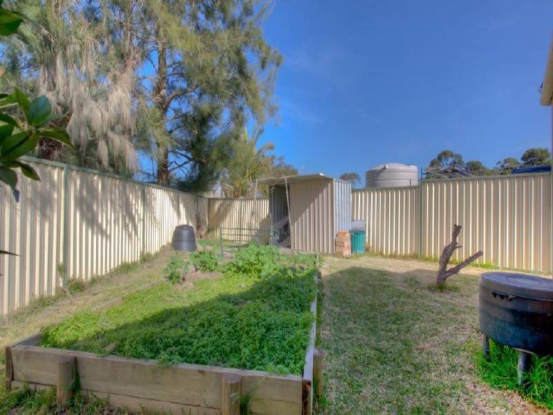 11 Bell  Brae Avenue, Gwandalan NSW 2259
