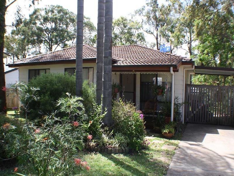 Summerland Point NSW 2259