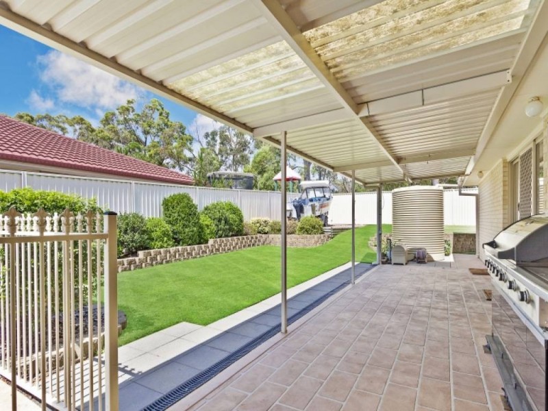 24 Bay Vista Way, Gwandalan NSW 2259