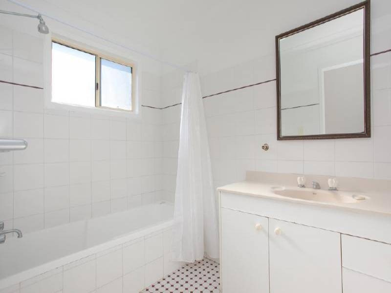 Summerland Point NSW 2259