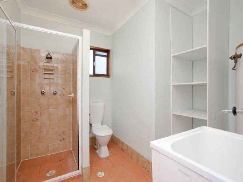 64 Kullaroo Road, Summerland Point NSW 2259