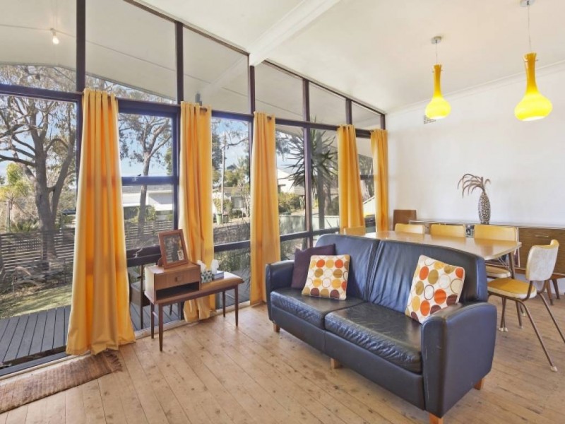 No13 Yilleen St, Gwandalan NSW 2259