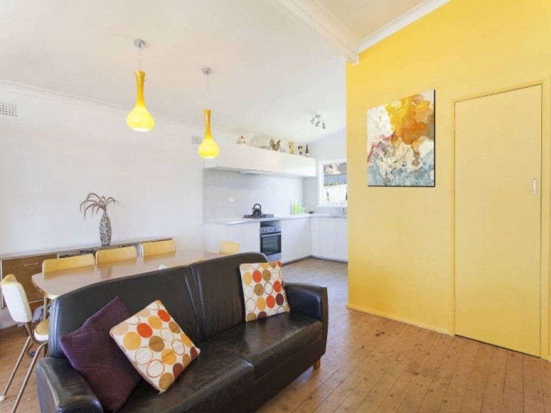 No13 Yilleen St, Gwandalan NSW 2259