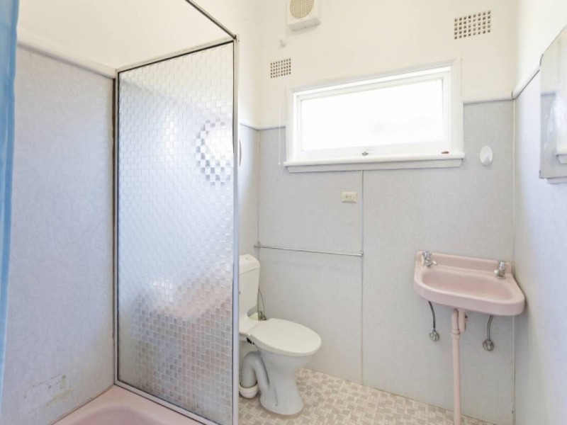 No13 Yilleen St, Gwandalan NSW 2259
