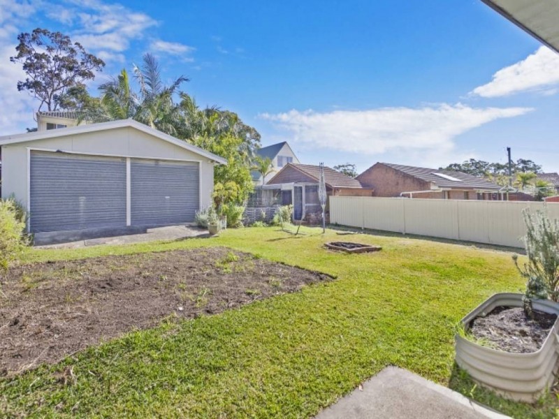 No13 Yilleen St, Gwandalan NSW 2259