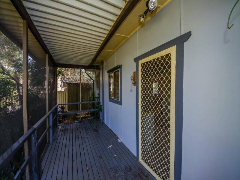 30 Aldinga Road, Gwandalan NSW 2259