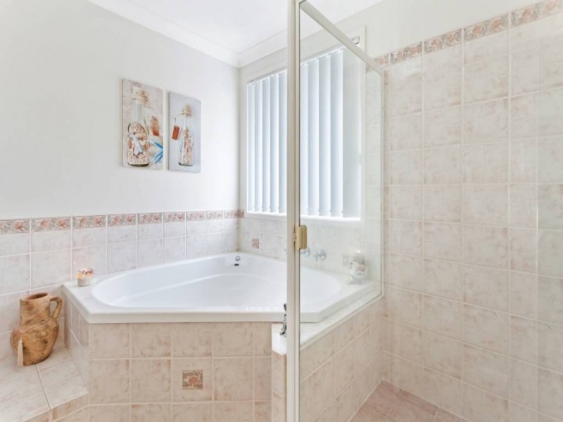 No 7 Parraweena Rd, Gwandalan NSW 2259