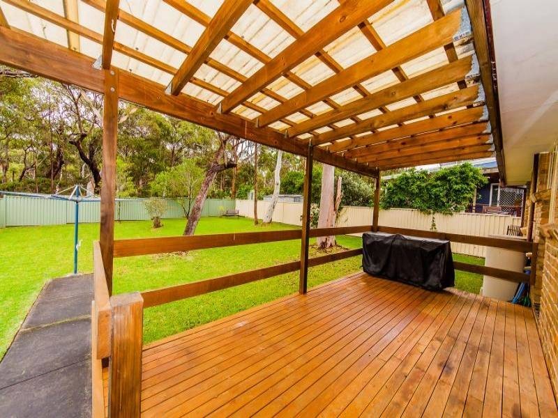 10 Goorawin Street, Gwandalan NSW 2259