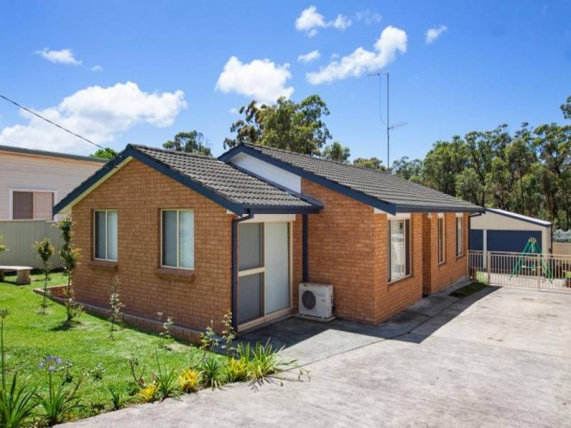 No 36 Quinalup St, Gwandalan NSW 2259