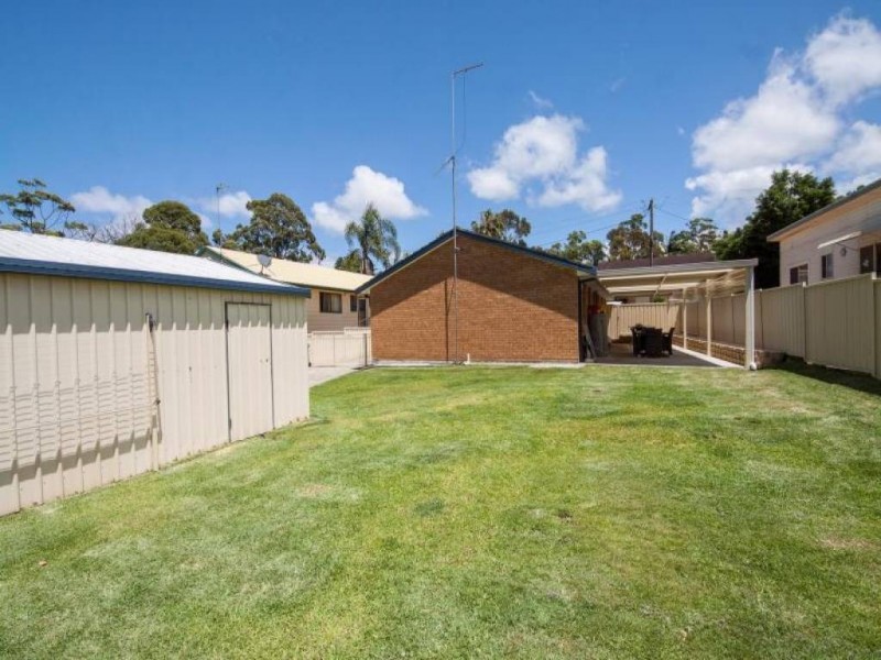No 36 Quinalup St, Gwandalan NSW 2259