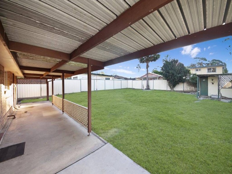 85 Cams Blvd, Summerland Point NSW 2259