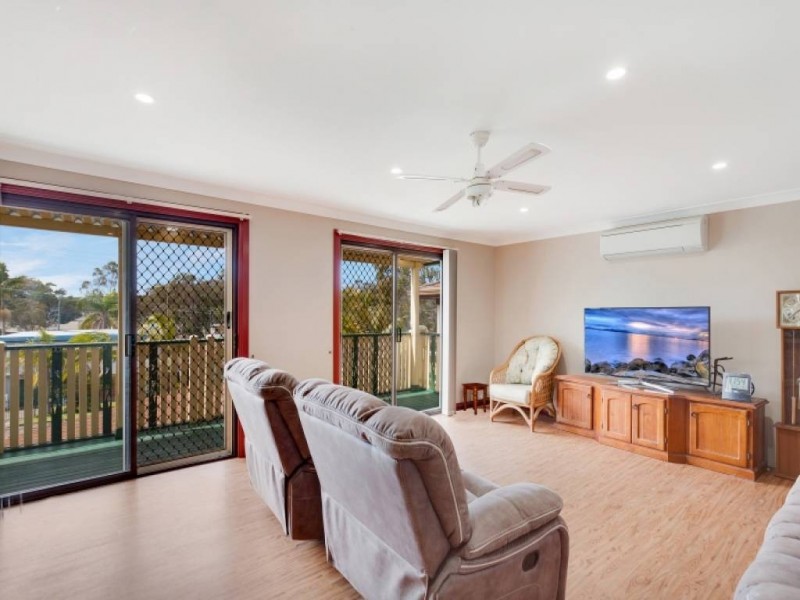 139 Winbin Cr, Gwandalan NSW 2259