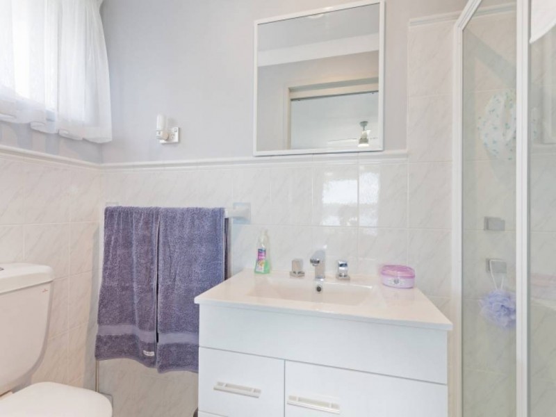 20 Winbin Crescent, Gwandalan NSW 2259