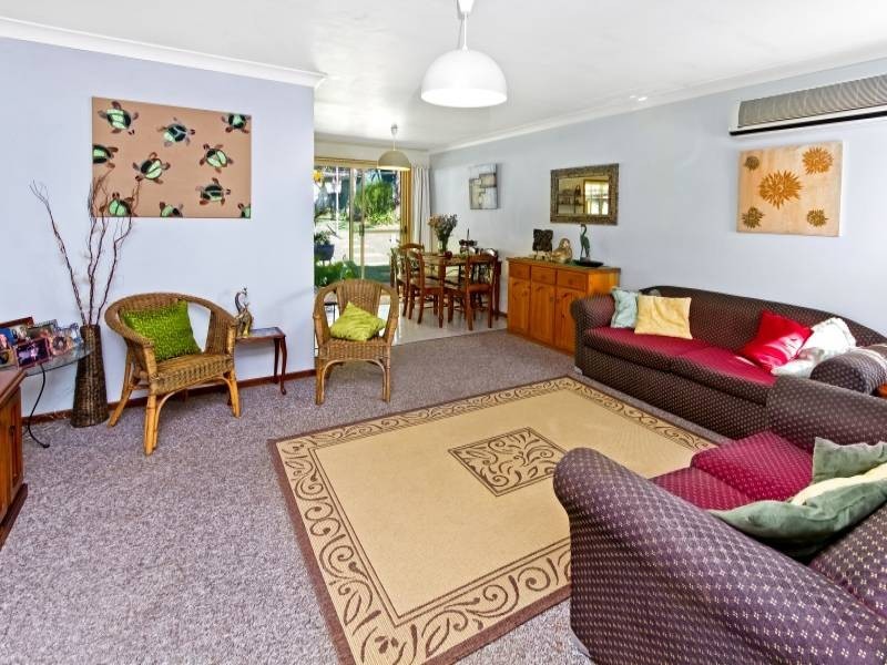 57 Yeramba Road, Summerland Point NSW 2259