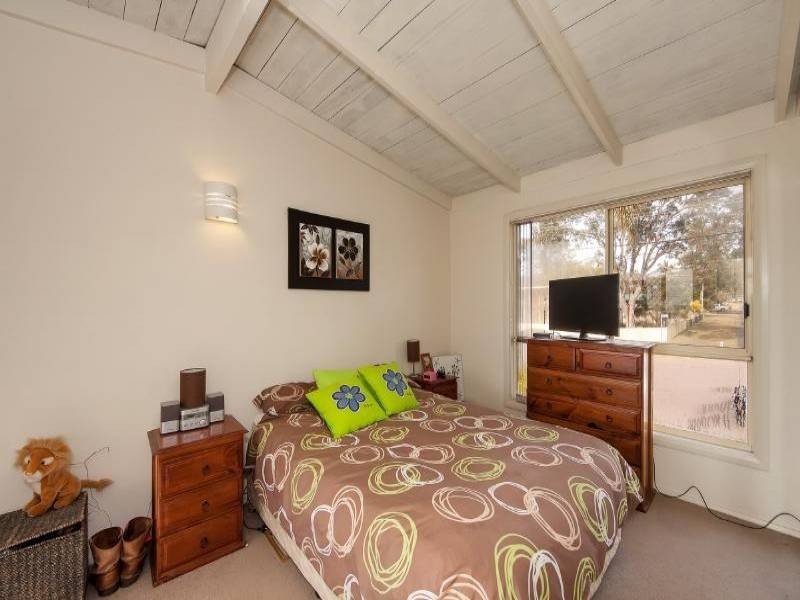 No 61 Cams Boulevarde, Summerland Point NSW 2259