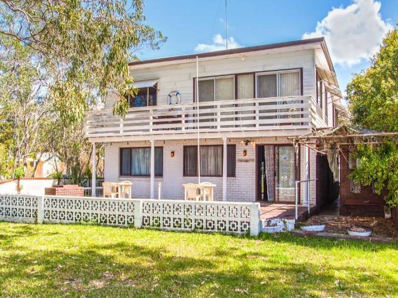 92 Noamunga Cres, Gwandalan NSW 2259
