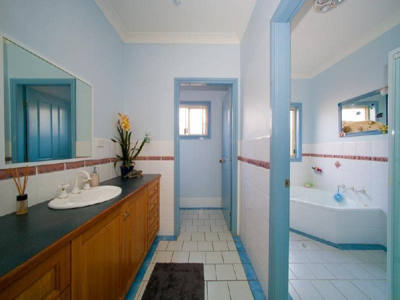 Summerland Point NSW 2259