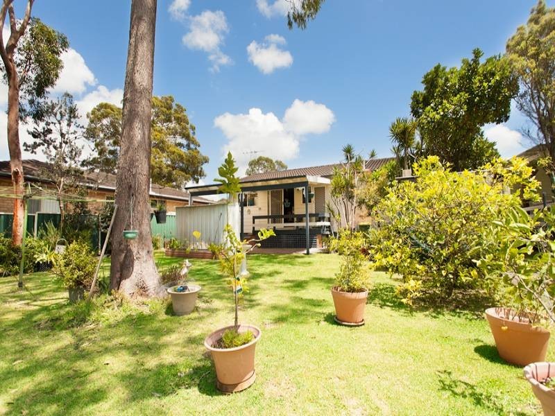 17 Goorawin Street, Gwandalan NSW 2259
