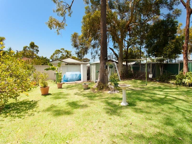 17 Goorawin Street, Gwandalan NSW 2259