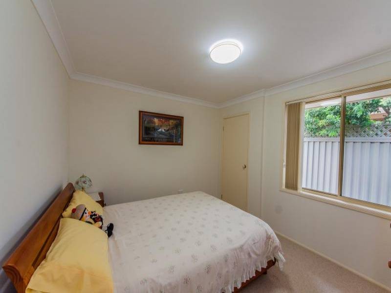 11 Mariner Close, Summerland Point NSW 2259